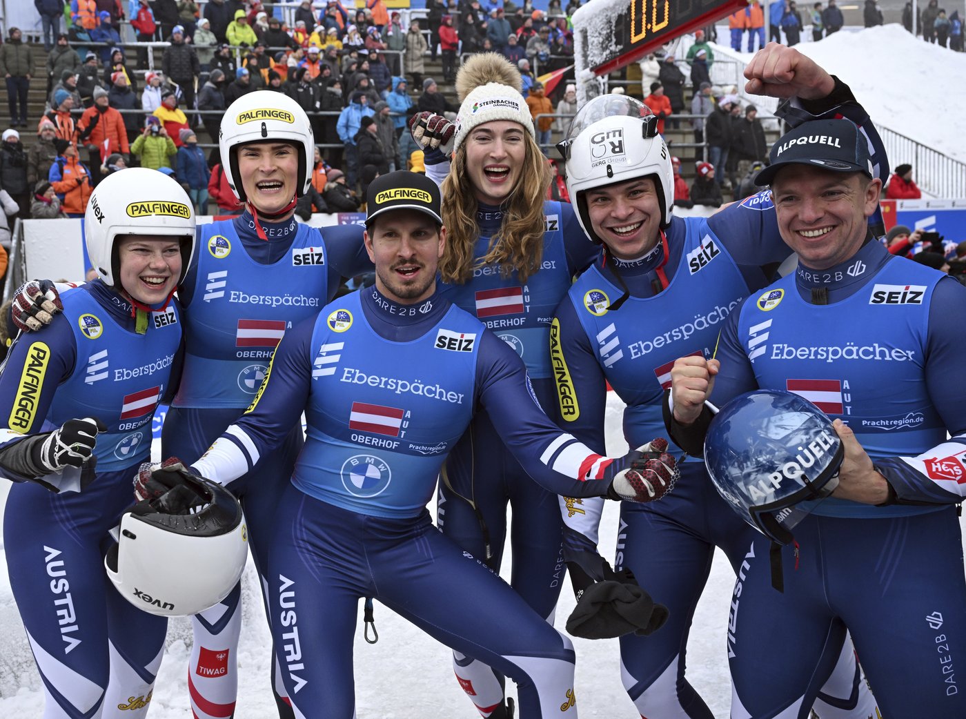 Love wins World Cup women's bobsled bronze for US, heading into holiday break on tour | iNFOnews.ca