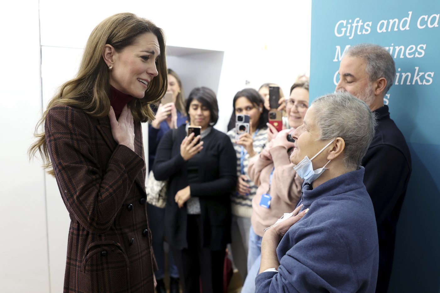 Kate returns to cancer center where she was treated to offer gratitude to medical teams | iNFOnews.ca