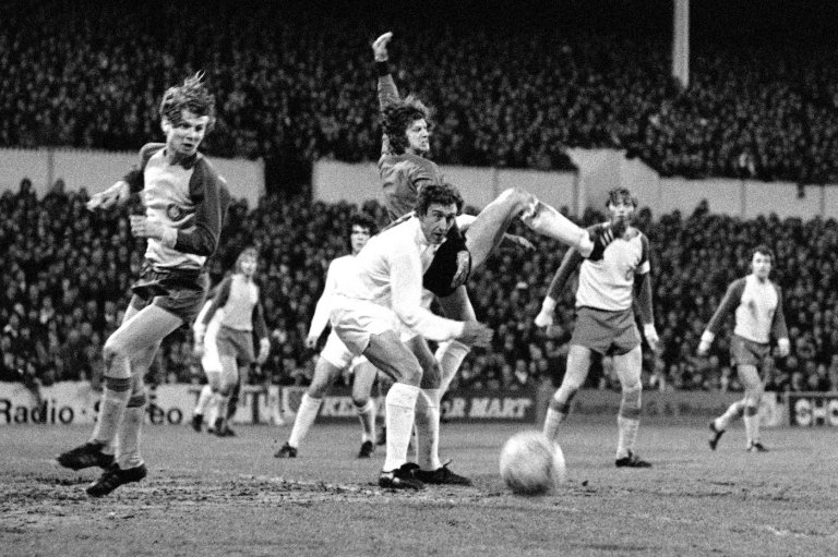Tottenham great Martin Chivers dies at age 80 | iNFOnews.ca