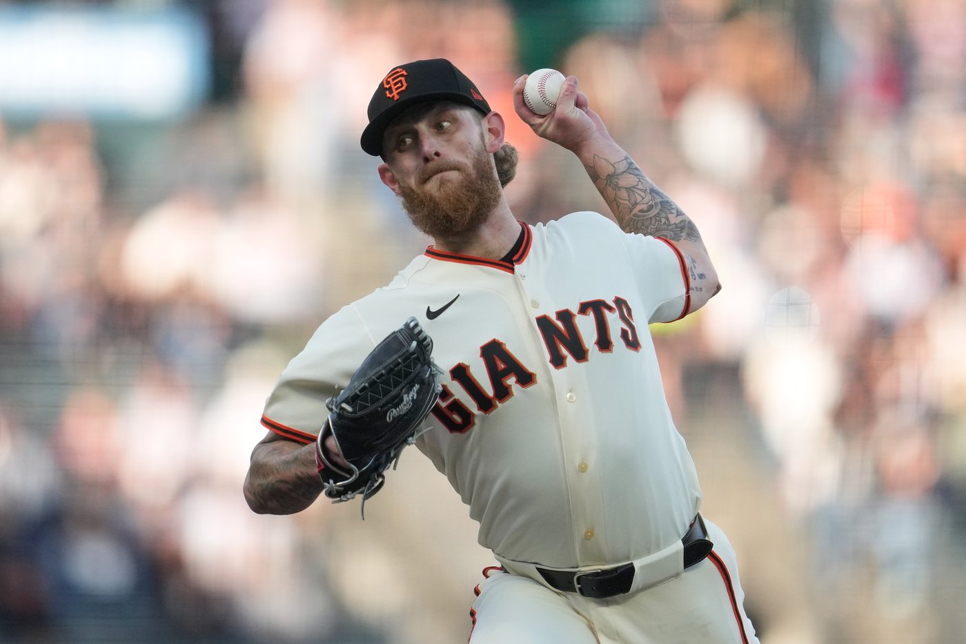Giants beat the Rockies 8-2 to start a 4-game series | iNFOnews.ca Giants beat the Rockies 8-2 to start a 4-game series | iNFOnews.ca