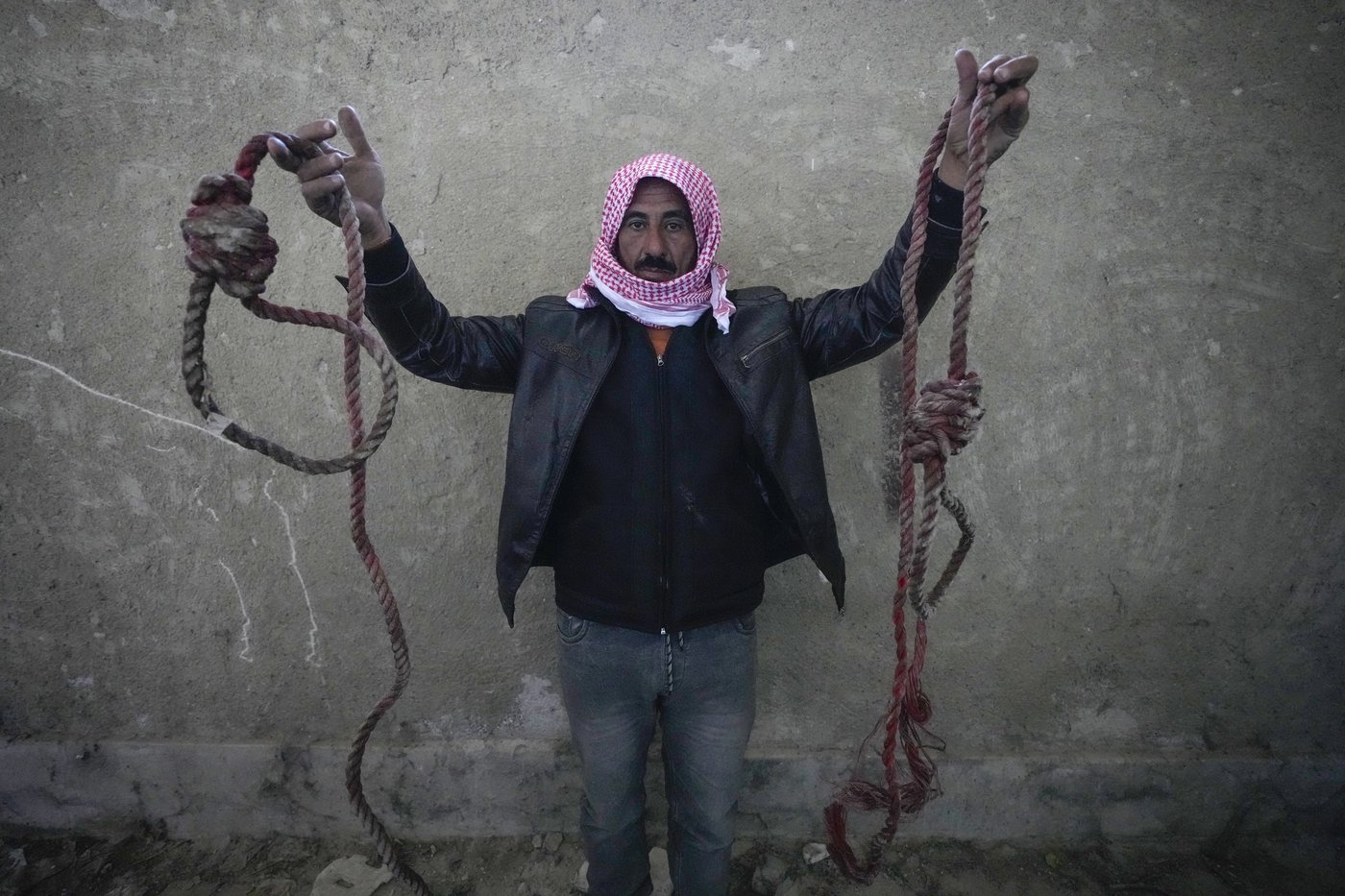 One week into a new Syria, rebels aim for normalcy and Syrians vow not to be silent again | iNFOnews.ca