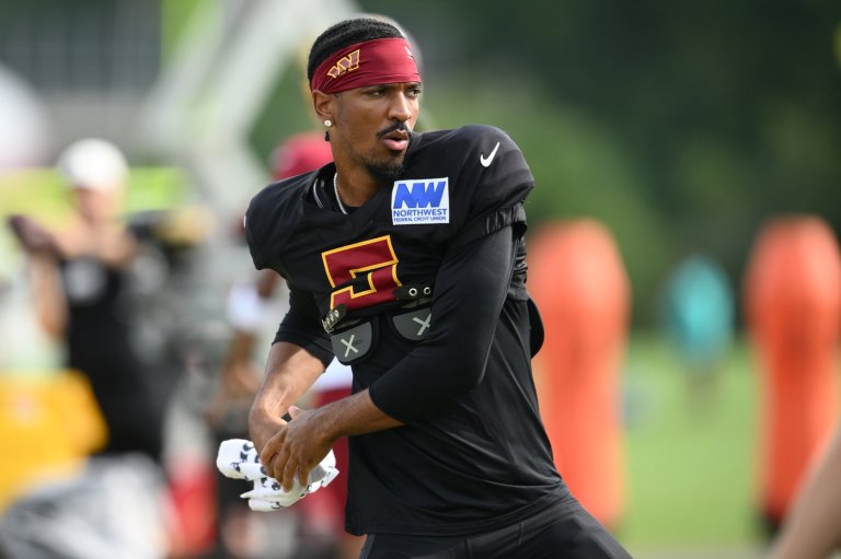 Kiffin maintaining initial stance on D.J. Pickett wearing the No. 5 of former LSU QB Jayden Daniels | iNFOnews.ca