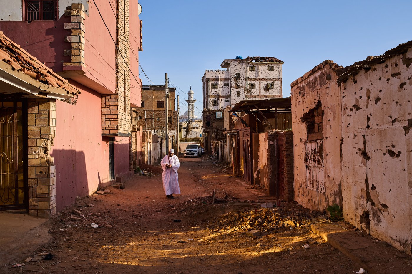 Photos of daily life in Sudan as war enters its fourth year | iNFOnews.ca