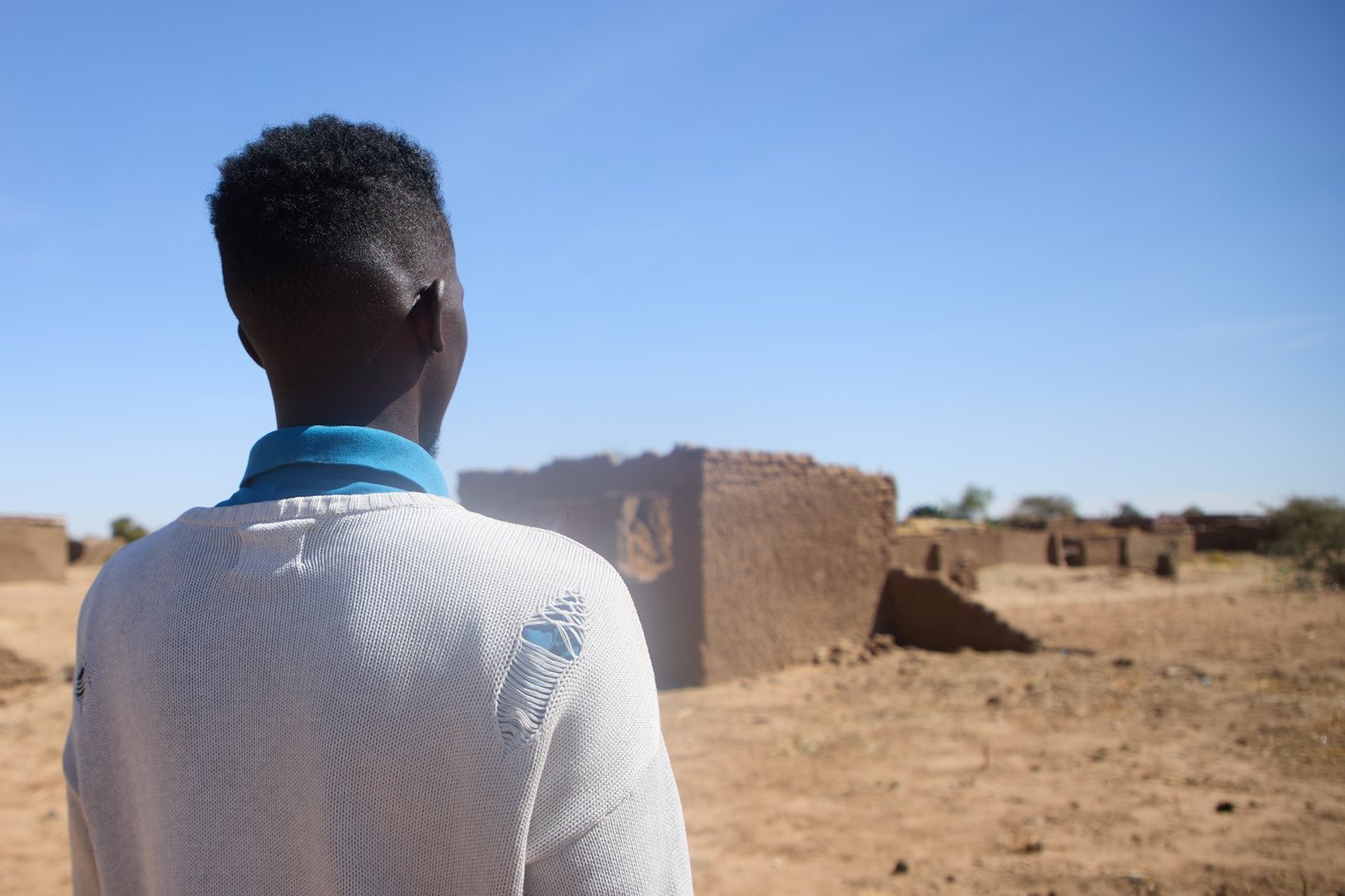A Sudanese doctor recounts his harrowing escape from a Darfur city under rebel bombardment | iNFOnews.ca