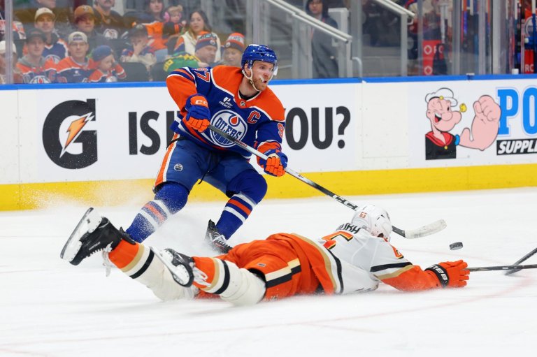 Improved Oilers cranking up the intensity in playoff push | iNFOnews.ca