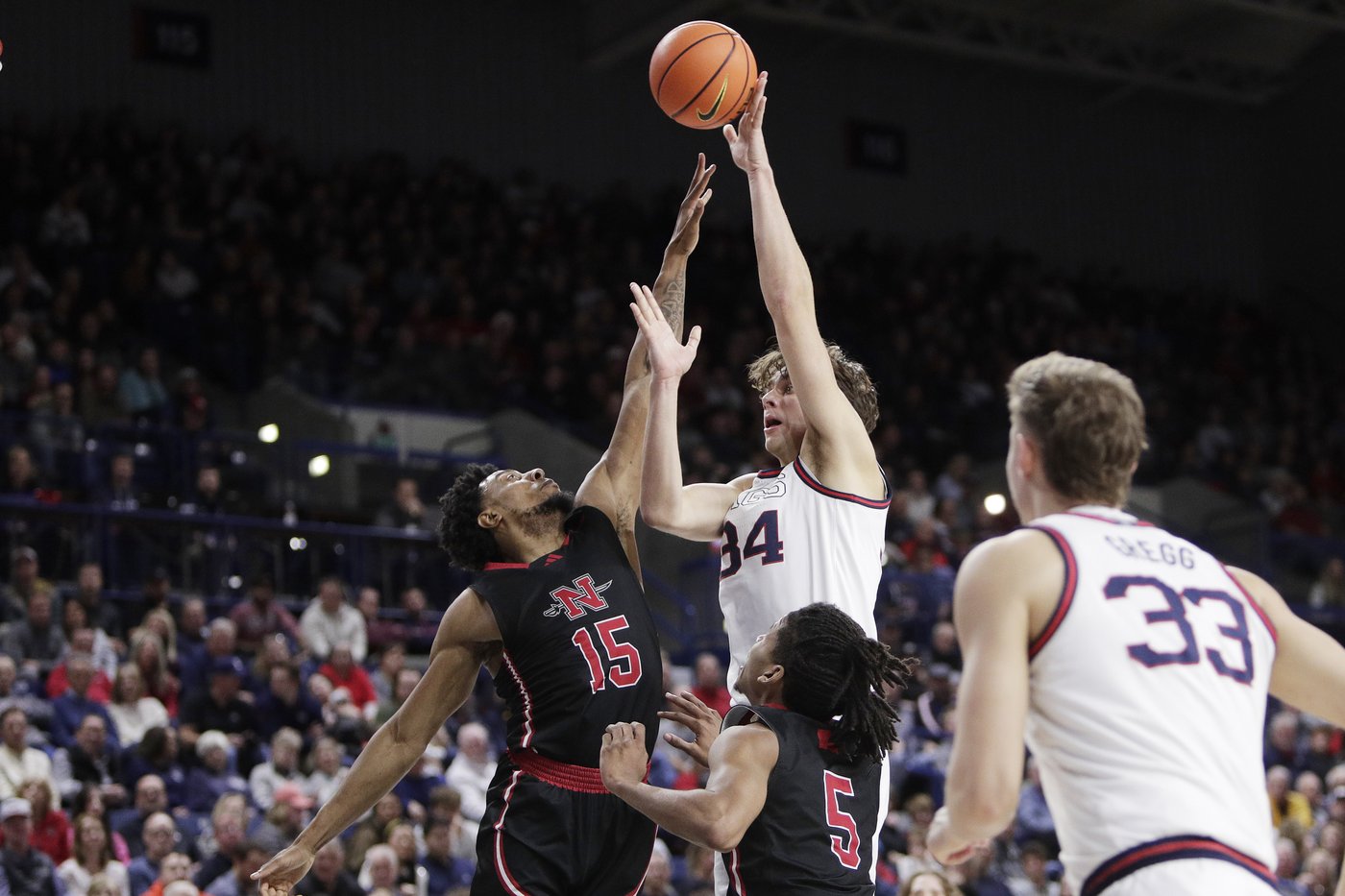 No. 13 Gonzaga pulls away in the 2nd half to beat Nicholls 102-72 | iNFOnews.ca No. 13 Gonzaga pulls away in the 2nd half to beat Nicholls 102-72 | iNFOnews.ca