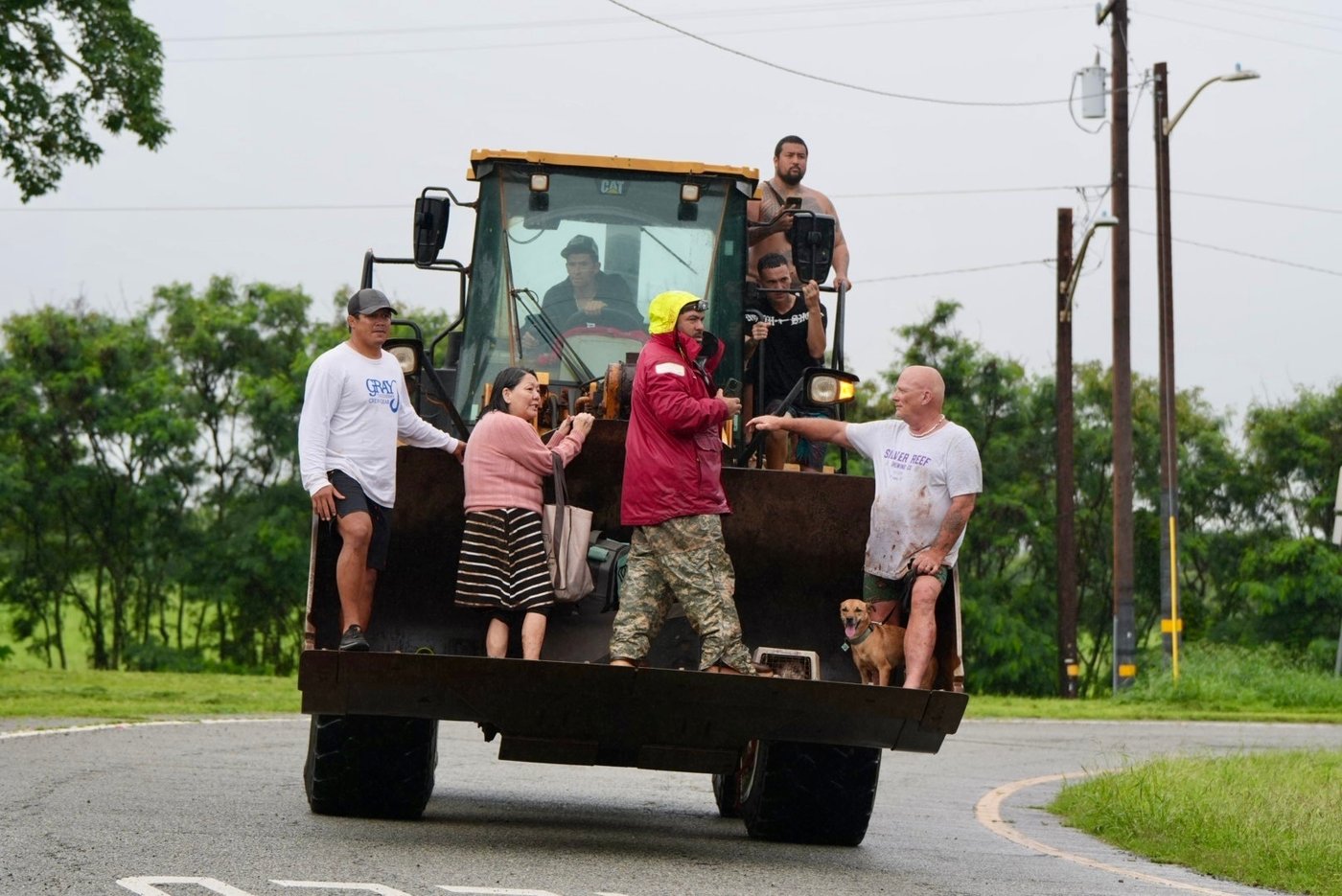Flying blind: Honolulu officials held off evacuations as North Shore flooded | iNFOnews.ca Flying blind: Honolulu officials held off evacuations as North Shore flooded | iNFOnews.ca