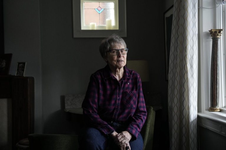 Dr. Roberta Bondar, 1st Canadian woman in space, turns 80 | iNFOnews.ca