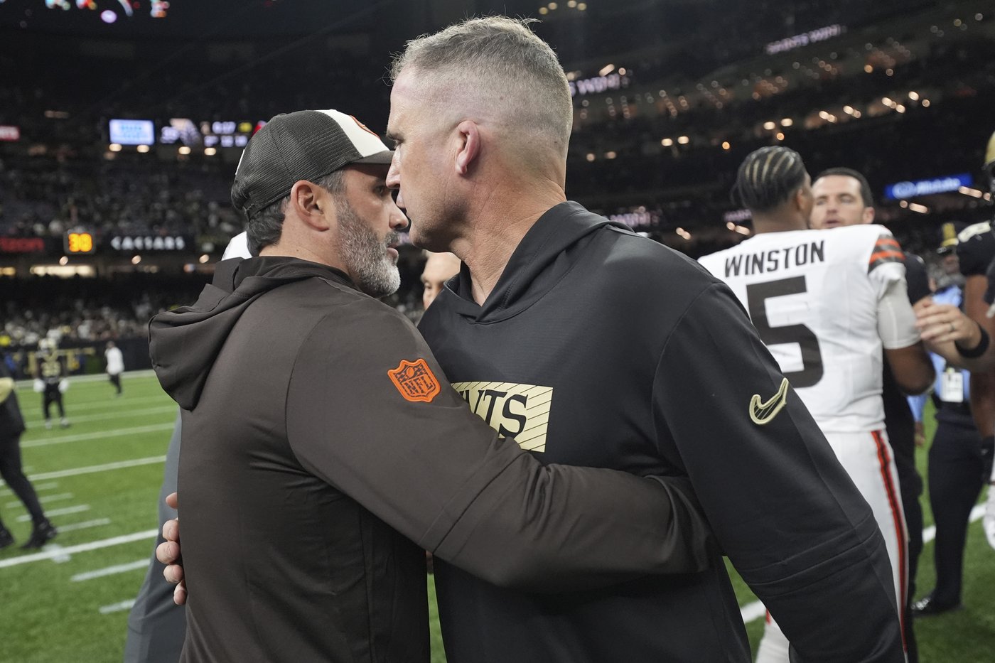 Taysom Hill runs for 3 TDs as the Saints top Jameis Winston and the struggling Browns 35-14 | iNFOnews.ca