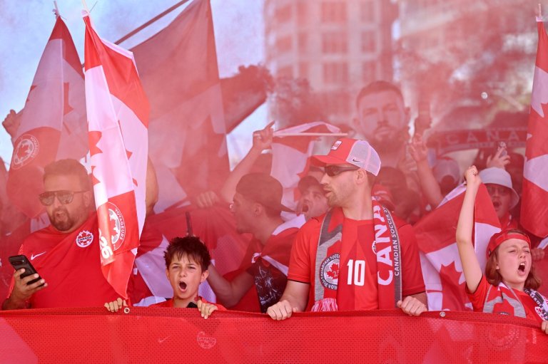 World Cup fans in Vancouver get ready to paint the town red | iNFOnews.ca