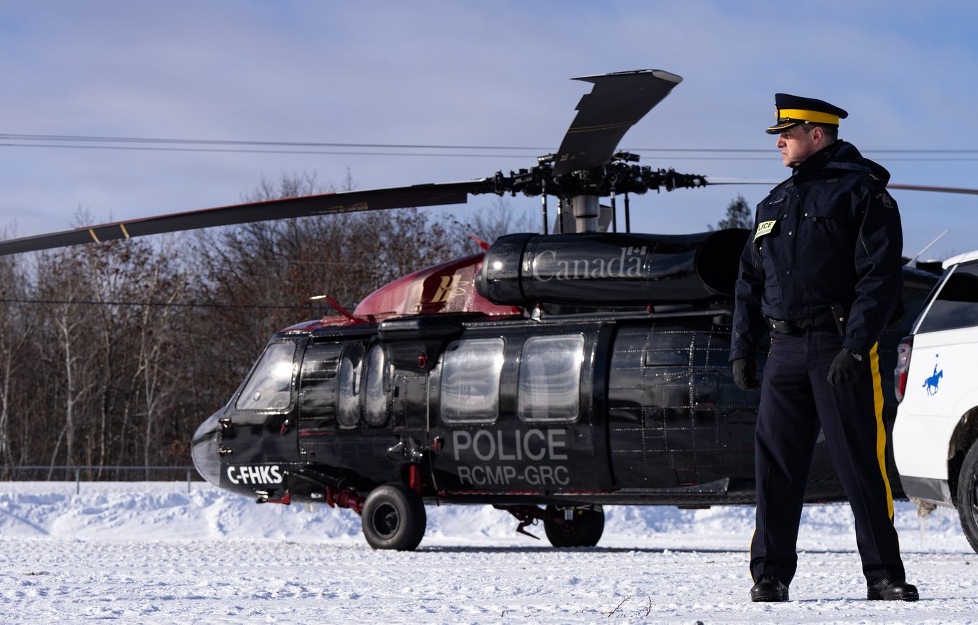 RCMP deploys helicopters to patrol Canada-U.S. border amid tariff threats | iNFOnews.ca