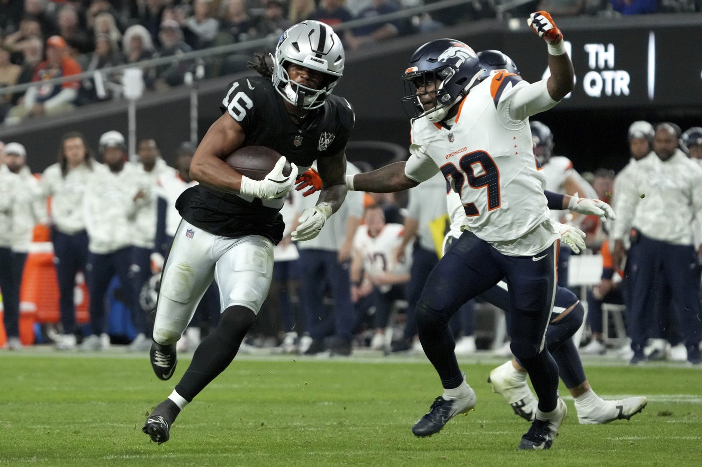 Raiders head to Kansas City trying to replicate Christmas Day upset, this time on Black Friday | iNFOnews.ca