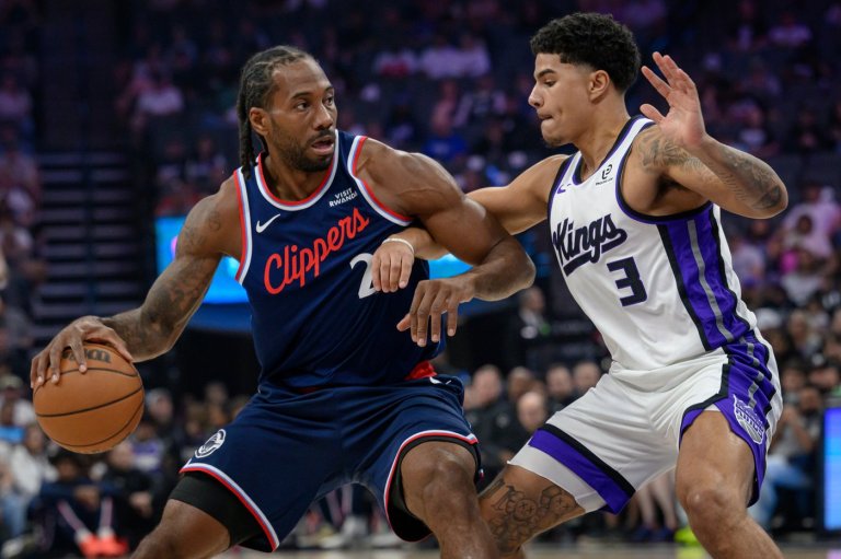Kawhi Leonard scores 26 points to lead the Clippers to a 138-109 win over the Kings | iNFOnews.ca