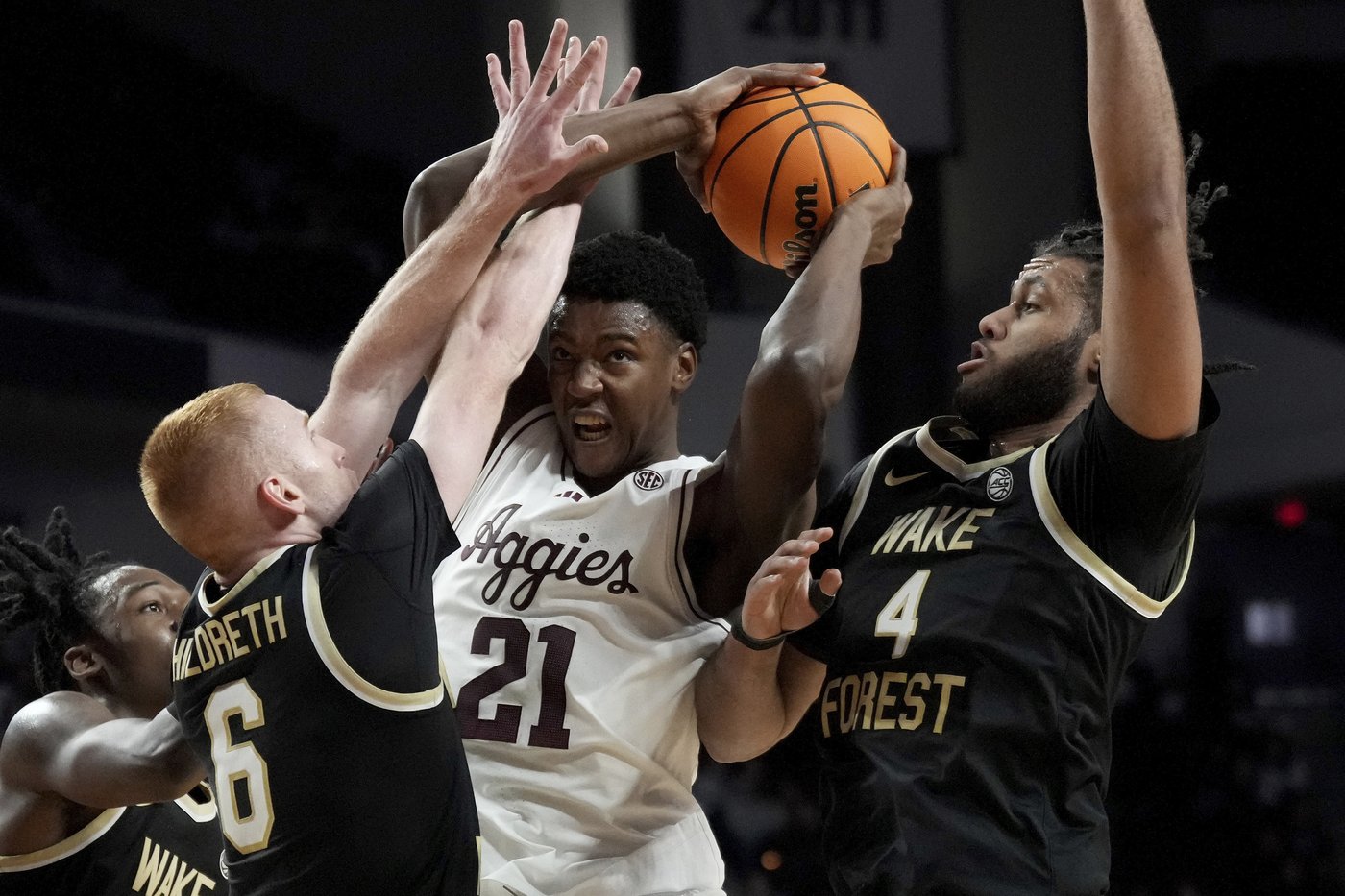 Wade Taylor IV scores 15 points and No. 22 Texas A&M beats Wake Forest 57-44 | iNFOnews.ca