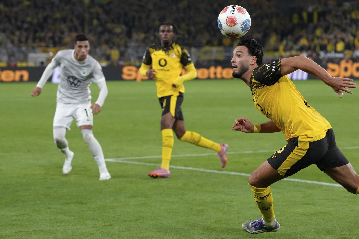 Burke hits Bundesliga hat trick as Union Berlin beats Eintracht Frankfurt 4-3, Dortmund wins | iNFOnews.ca Burke hits Bundesliga hat trick as Union Berlin beats Eintracht Frankfurt 4-3, Dortmund wins | iNFOnews.ca