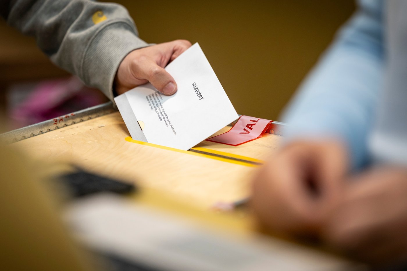 Swedish election ends in tight finale. Preliminary results give opposition a 3-seat majority | iNFOnews.ca Swedish election ends in tight finale. Preliminary results give opposition a 3-seat majority | iNFOnews.ca