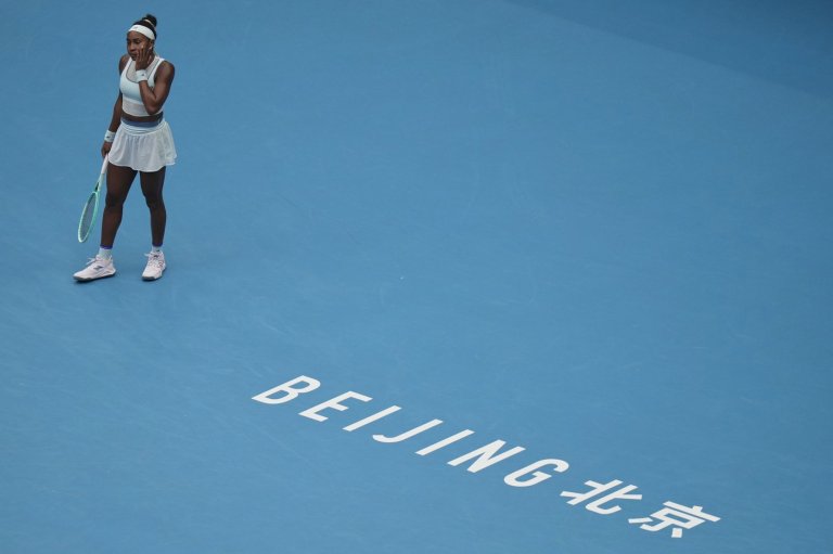 Coco Gauff loses 6-1, 6-2 to Amanda Anisimova in China Open semifinals | iNFOnews.ca