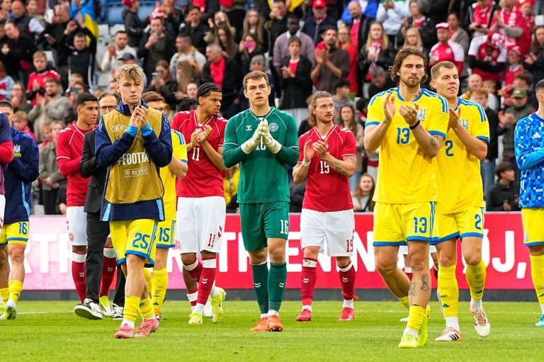 Denmark says soccer star Christian Eriksen 'conscious' after collapsing on field again in match | iNFOnews.ca