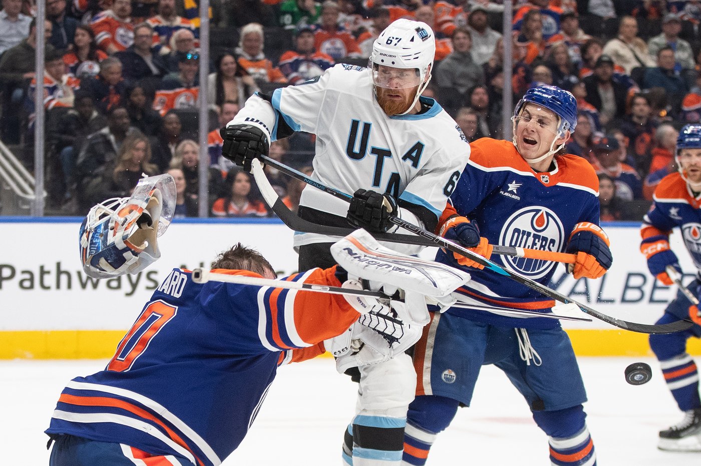 Oilers ooze confidence in whipping Utah 7-1 | iNFOnews.ca