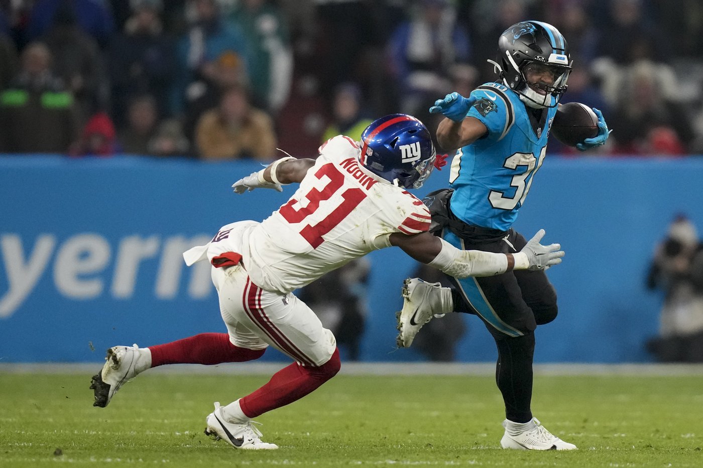 General manager Joe Schoen thinks the Giants are heading in the right direction despite a 2-8 record | iNFOnews.ca