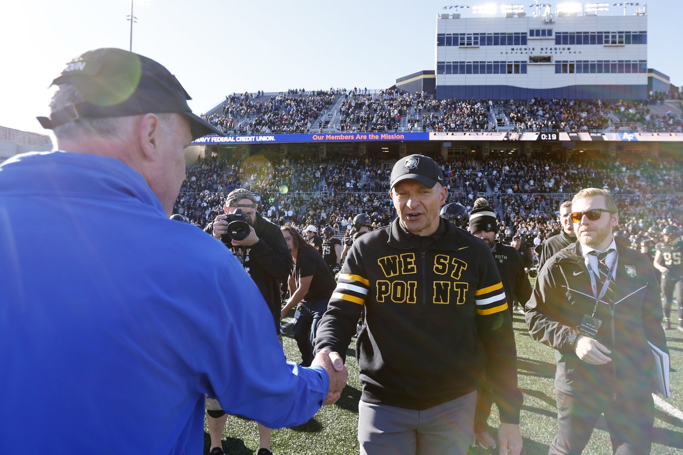 No. 18 Army stays cool in pursuit of perfect season with visit to North Texas next | iNFOnews.ca