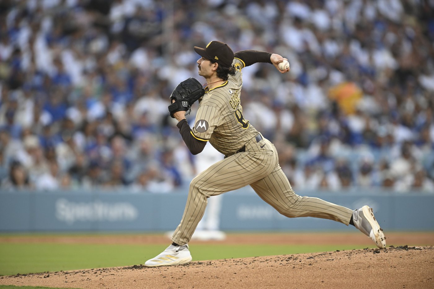 Ohtani gives up a run in pitching debut for Dodgers but shines at plate in 6-3 win over Padres | iNFOnews.ca
