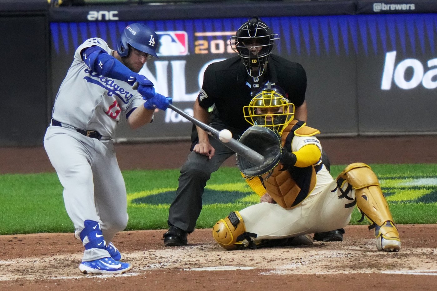 Max Muncy sets Dodgers record by hitting his 14th career postseason homer | iNFOnews.ca Max Muncy sets Dodgers record by hitting his 14th career postseason homer | iNFOnews.ca
