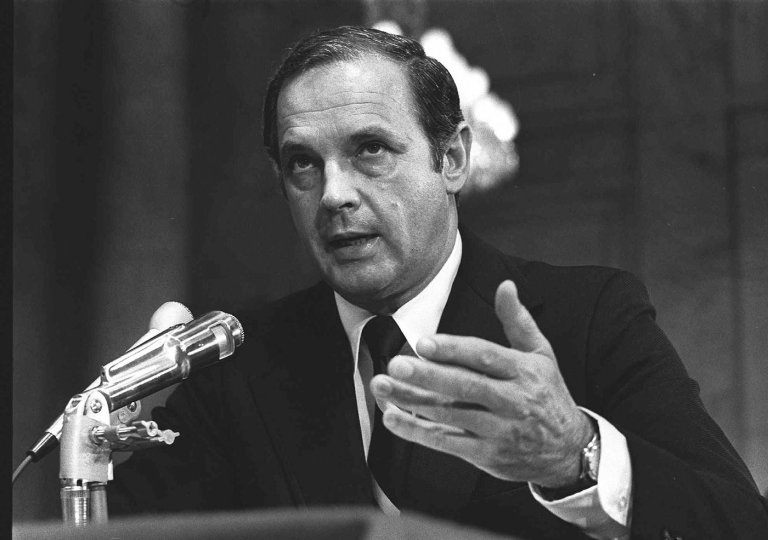 Alexander Butterfield, the Nixon aide who disclosed Watergate tapes, dies at 99 | iNFOnews.ca