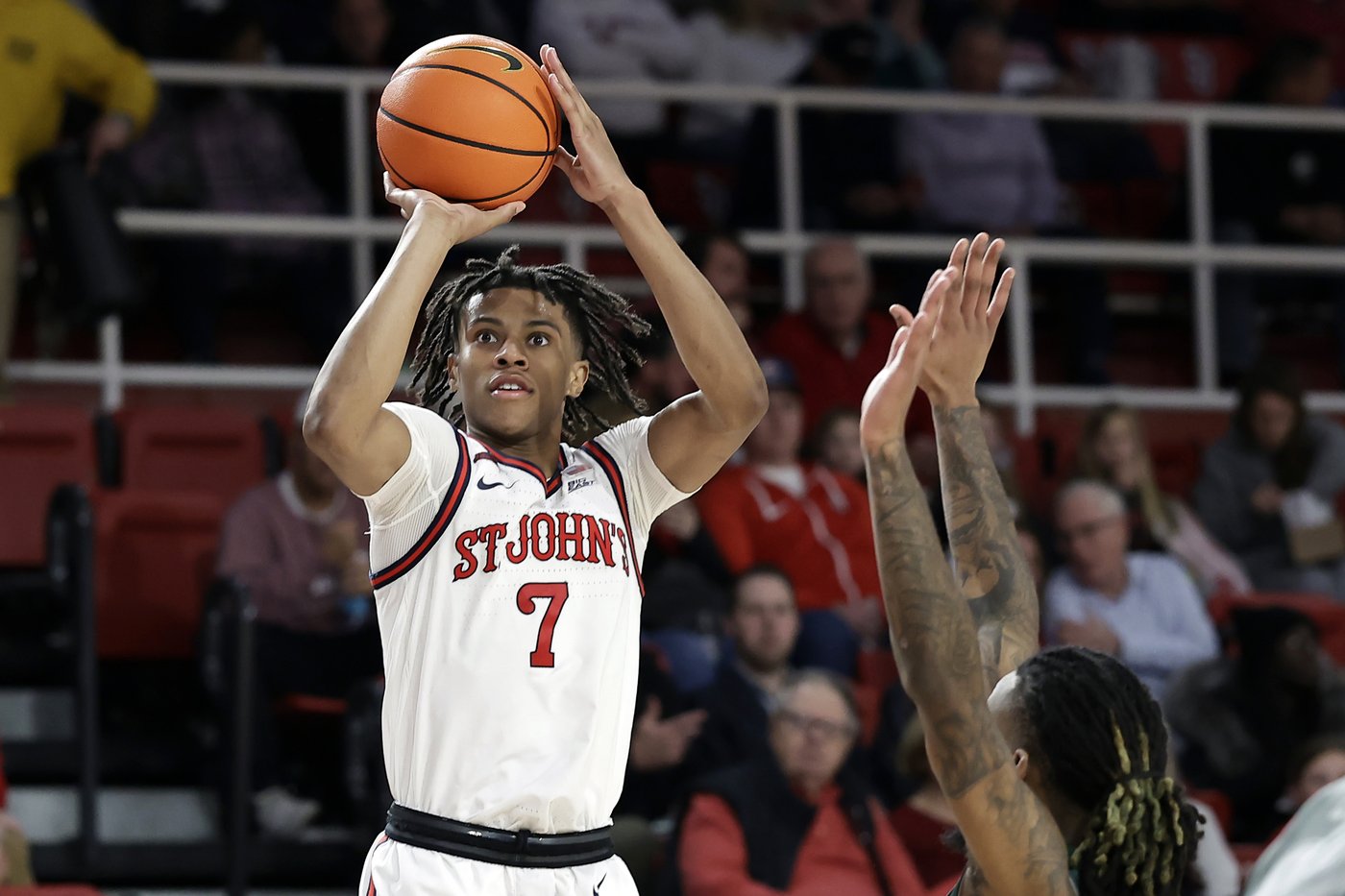 No. 22 St. John's beats Wagner 66-45 for 1st win as a ranked team in nearly 10 years | iNFOnews.ca
