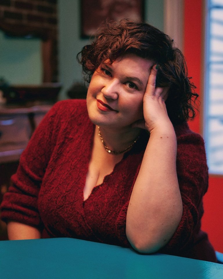 Author Rachel Reid says she's tuning out 'Heated Rivalry' mania as she writes next book | iNFOnews.ca