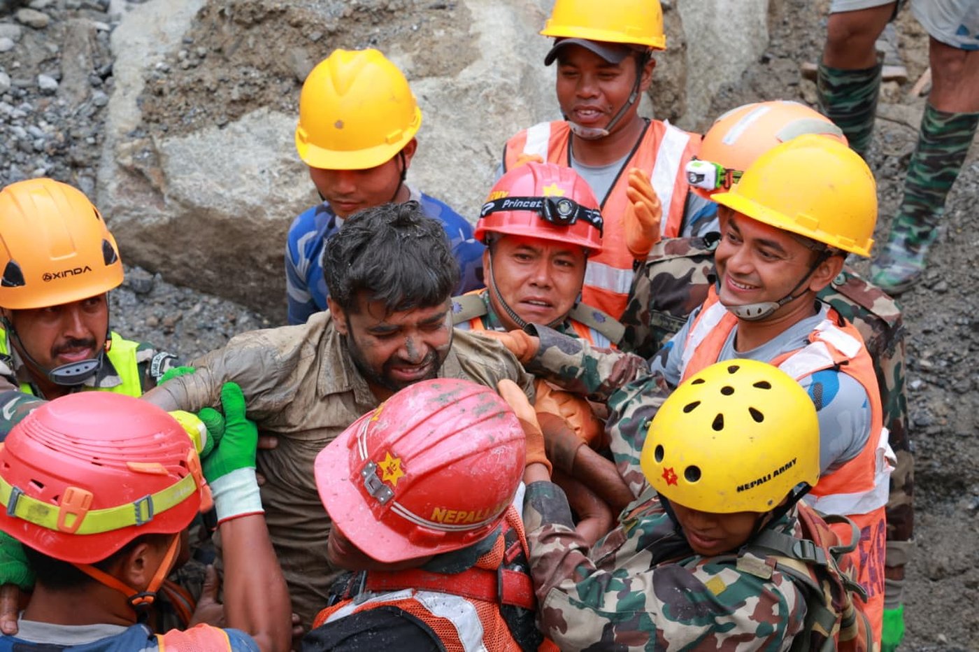 2 trapped workers rescued from a hydropower tunnel 9 days after Nepal floods | iNFOnews.ca 2 trapped workers rescued from a hydropower tunnel 9 days after Nepal floods | iNFOnews.ca