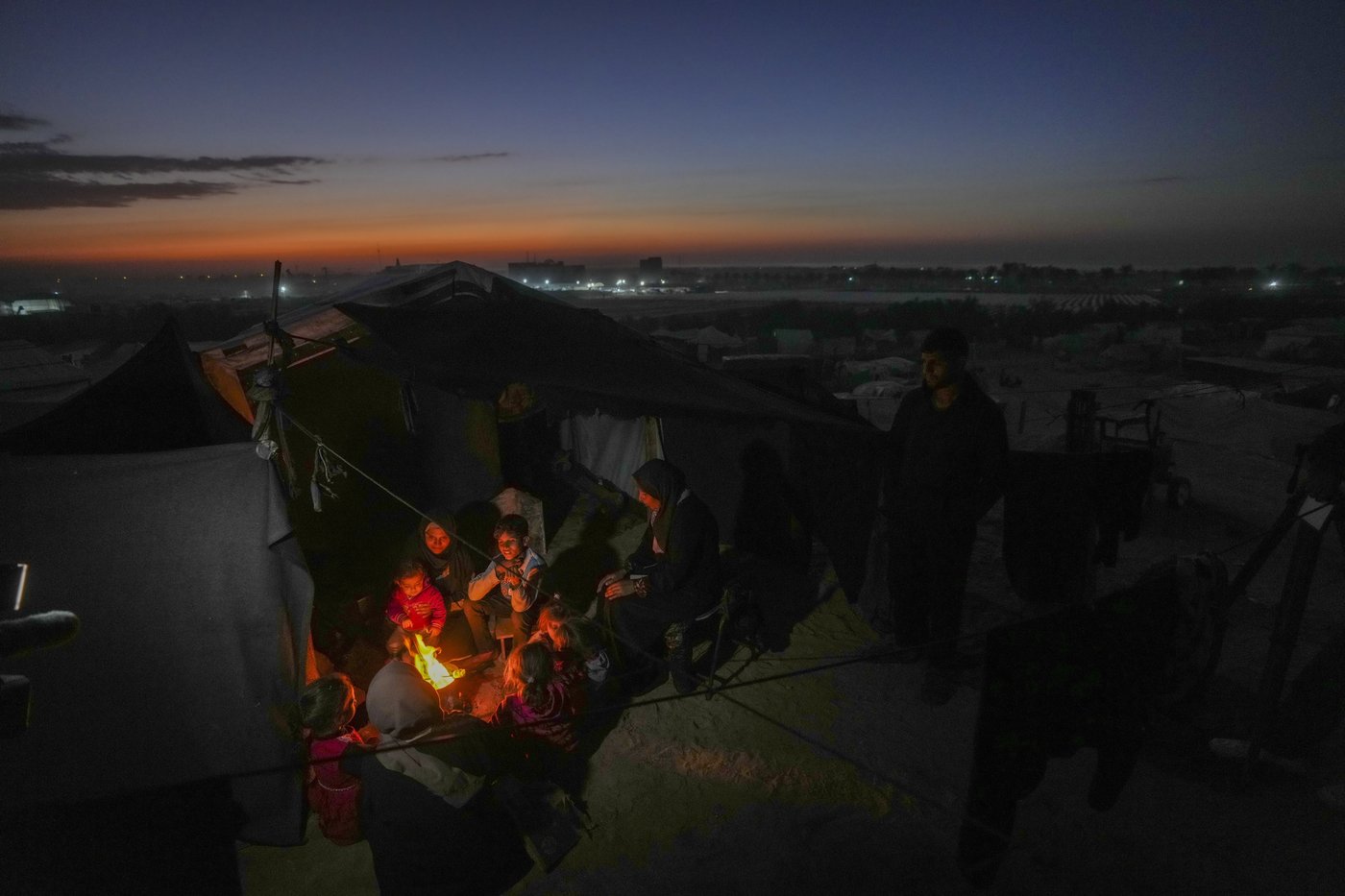 Winter is hitting Gaza and many Palestinians have little protection from the cold | iNFOnews.ca