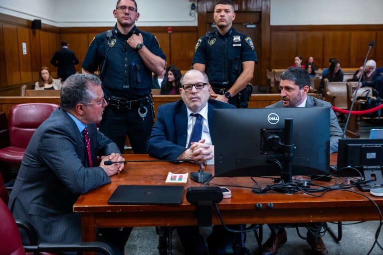 Jurors struggle to decide Harvey Weinstein's rape retrial | iNFOnews.ca