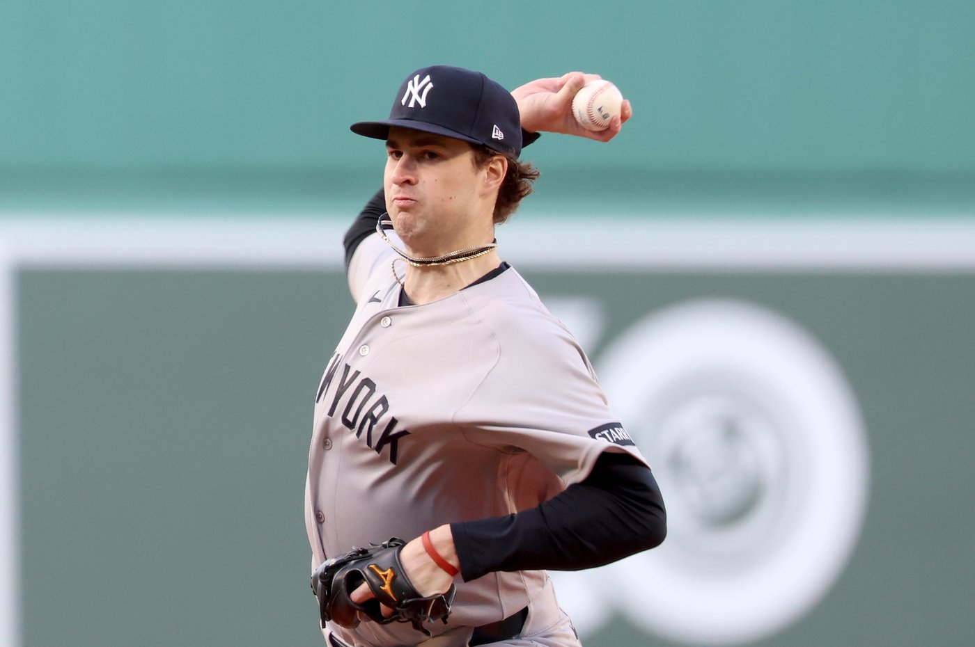 Schlittler says heckling `not too bad' as he pitches at Fenway Park for first time against Red Sox | iNFOnews.ca Schlittler says heckling `not too bad' as he pitches at Fenway Park for first time against Red Sox | iNFOnews.ca
