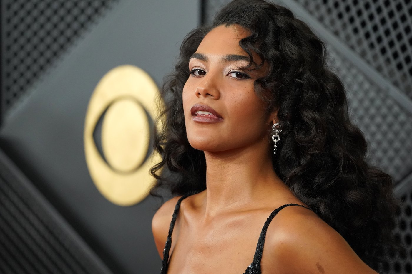Olivia Dean wins best new artist at the 2026 Grammy Awards | iNFOnews.ca Olivia Dean wins best new artist at the 2026 Grammy Awards | iNFOnews.ca