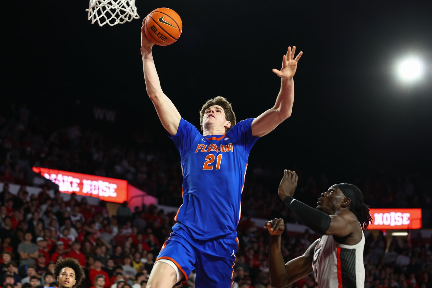 No. 14 Florida romps to another big win, beating Georgia 86-66 | iNFOnews.ca No. 14 Florida romps to another big win, beating Georgia 86-66 | iNFOnews.ca
