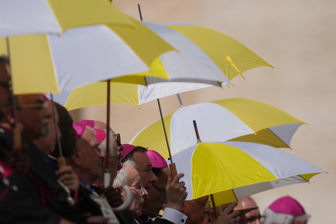 The top photos of the day by AP photojournalists | iNFOnews.ca