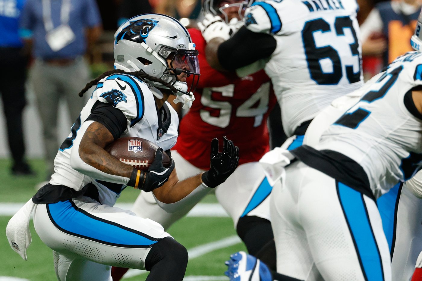 Panthers place RB Jonathon Brooks on injured reserve, set to miss 6 weeks, AP source says | iNFOnews.ca