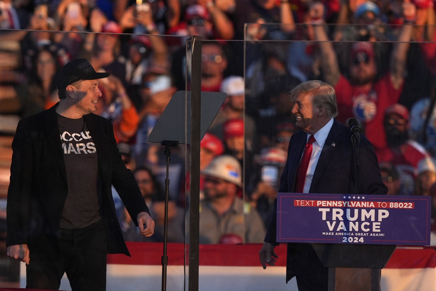 Trump urges his supporters to deliver victory in his return to scene of first assassination attempt | iNFOnews.ca