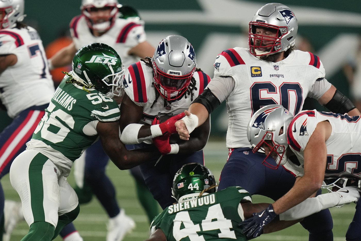 49ers look to bounce back from consecutive road losses when they host the Patriots | iNFOnews.ca 49ers look to bounce back from consecutive road losses when they host the Patriots | iNFOnews.ca