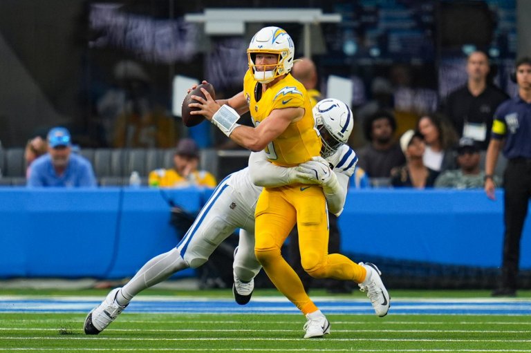Chargers face Vikings on short week after slipping out of AFC West lead with 3rd loss in 4 games | iNFOnews.ca