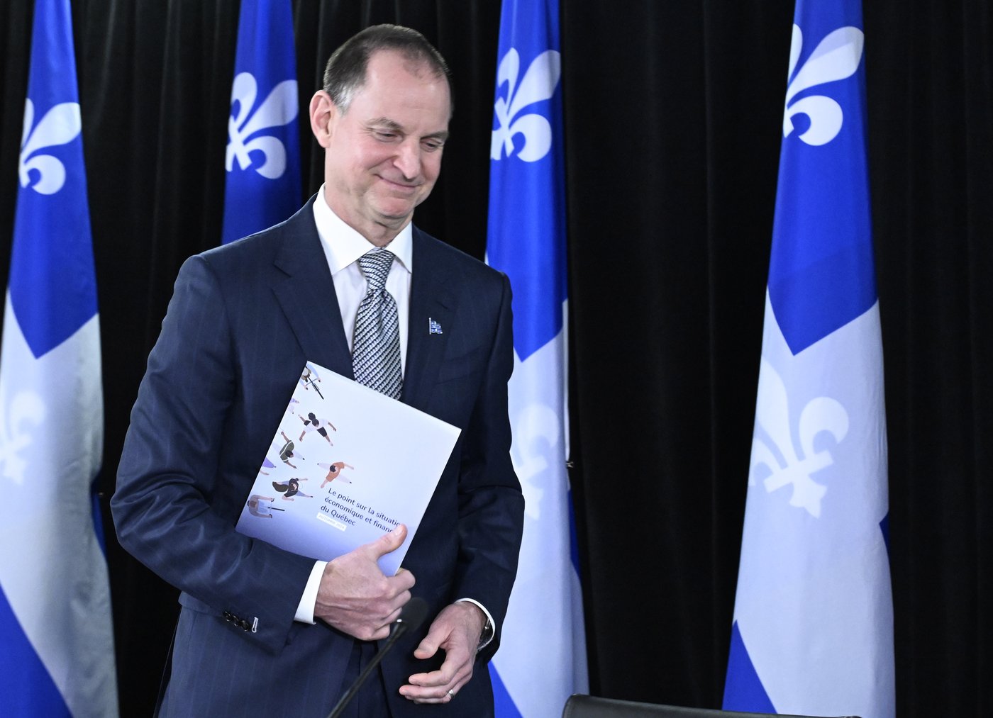 Quebec fiscal update brings $2.1B in new spending, axes tax credit for older workers | iNFOnews.ca Quebec fiscal update brings $2.1B in new spending, axes tax credit for older workers | iNFOnews.ca
