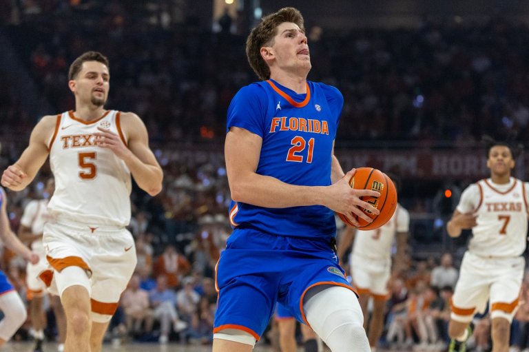 Alex Condon scores 23 and No. 7 Florida turns back Texas 84-71 for 8th straight win | iNFOnews.ca