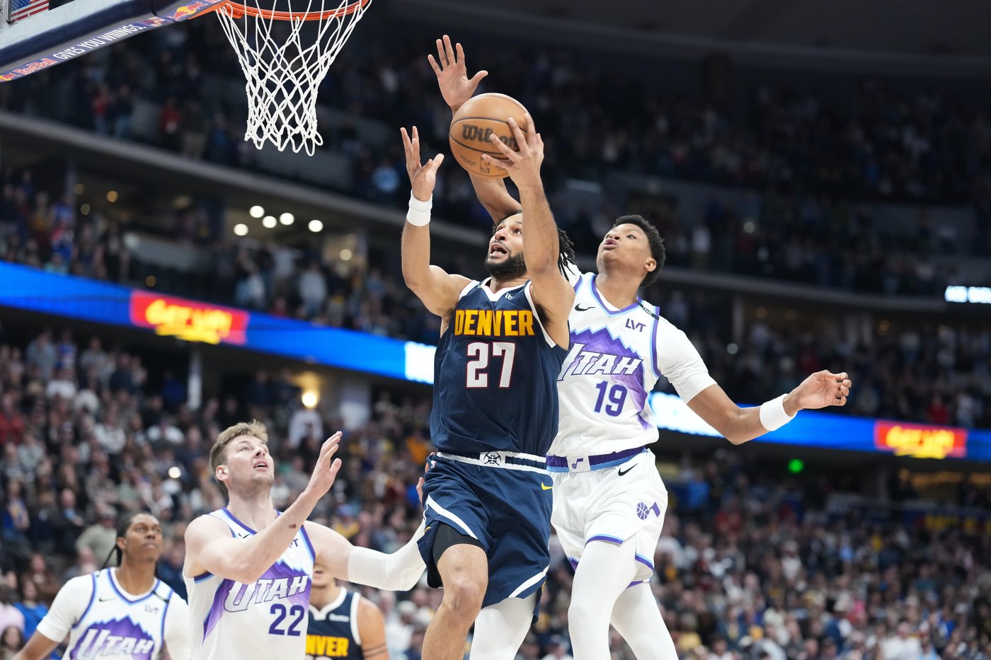 Jokic's triple-double, Murray and Johnson hit late 3s to rally Nuggets by Jazz, 135-129 | iNFOnews.ca Jokic's triple-double, Murray and Johnson hit late 3s to rally Nuggets by Jazz, 135-129 | iNFOnews.ca
