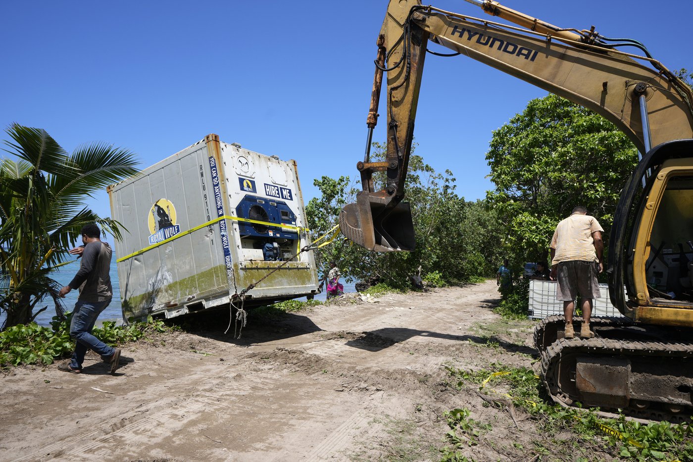Samoan coast where King Charles will visit worries about the future after ship damaged reef | iNFOnews.ca