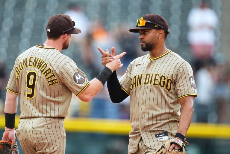 Xander Bogaerts misses a cycle by a single as the Padres roll past the Rockies 9-2 | iNFOnews.ca
