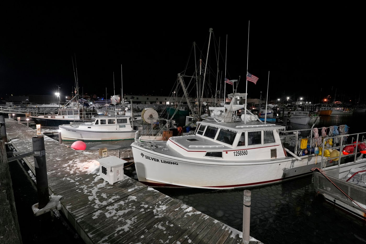 Coast Guard identifies victims and begins investigating fishing boat's sinking that killed 7 | iNFOnews.ca Coast Guard identifies victims and begins investigating fishing boat's sinking that killed 7 | iNFOnews.ca