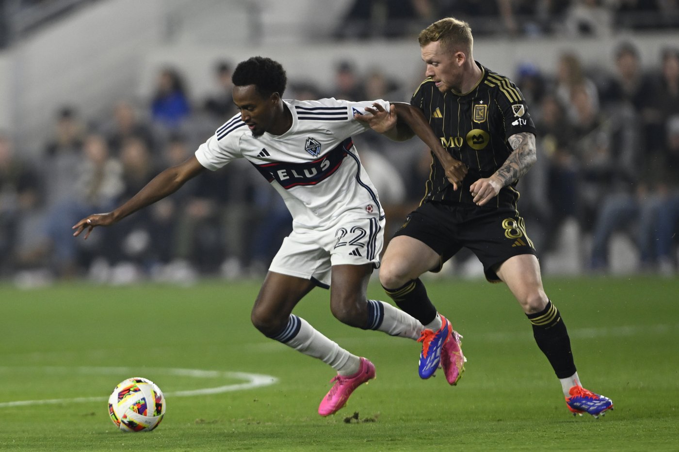 Bouanga, Olivera score as LAFC opens MLS playoffs with 2-1 win over Whitecaps | iNFOnews.ca