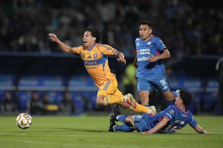 Angel Correa's goal lifts UANL Tigres over Toluca in the Apertura final first leg | iNFOnews.ca