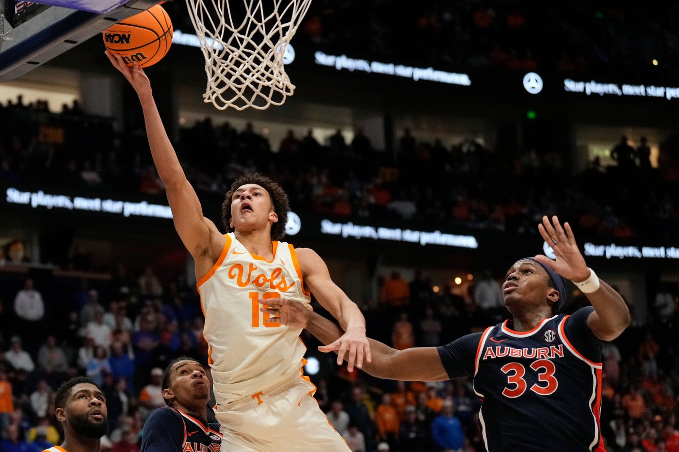 No minutes limit, no problem: Nate Ament’s return fuels Tennessee’s comeback over Auburn | iNFOnews.ca